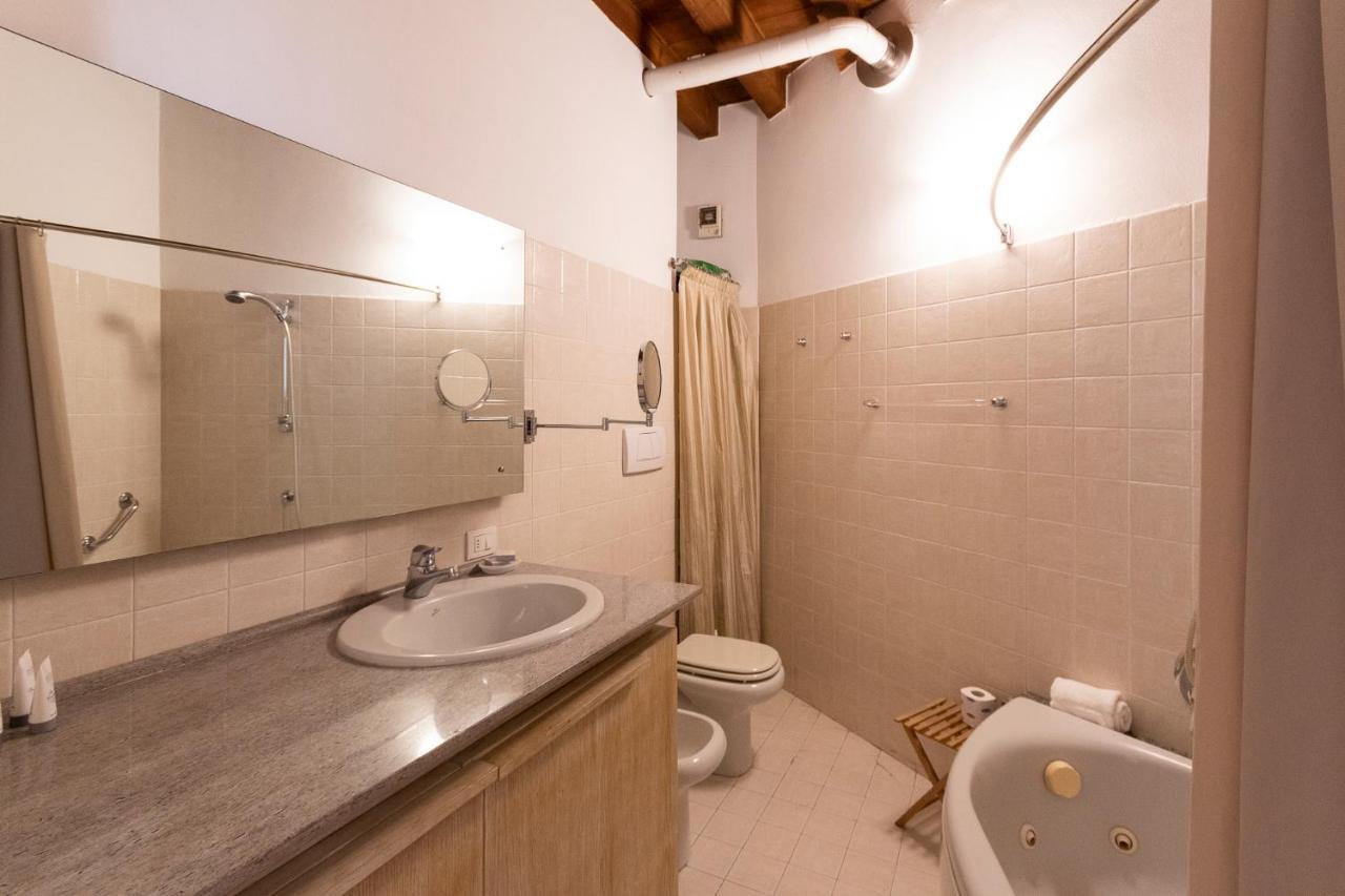 Anfiteatro Apartment In Brera Milan Extérieur photo