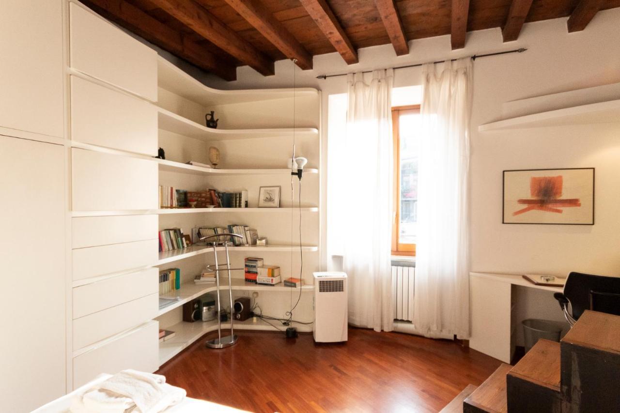 Anfiteatro Apartment In Brera Milan Extérieur photo