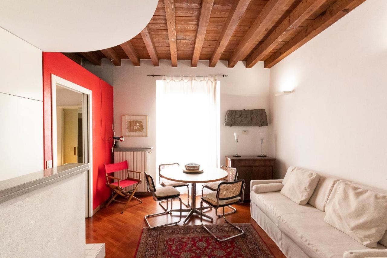 Anfiteatro Apartment In Brera Milan Extérieur photo