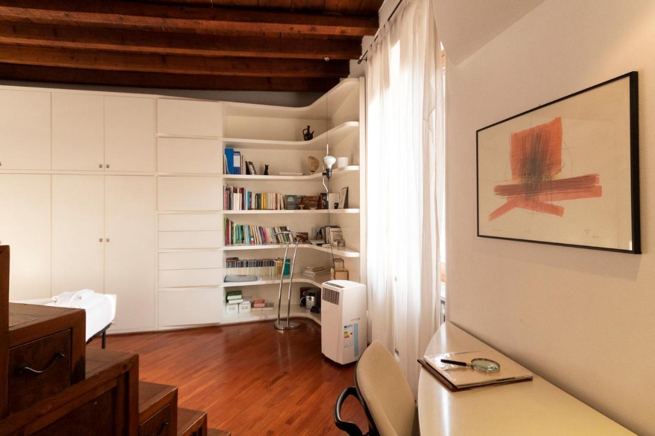 Anfiteatro Apartment In Brera Milan Extérieur photo
