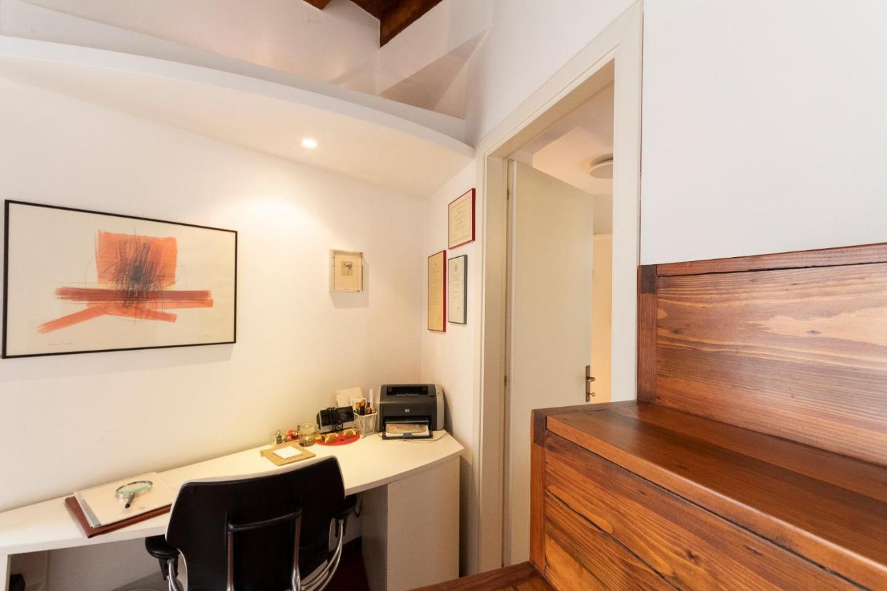 Anfiteatro Apartment In Brera Milan Extérieur photo